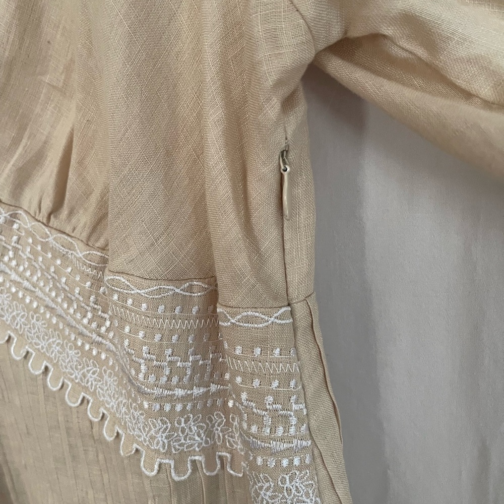 Peter Nygard Tan Bell Sleeve Blouse with Embellished Pleats - Picture 5 of 5